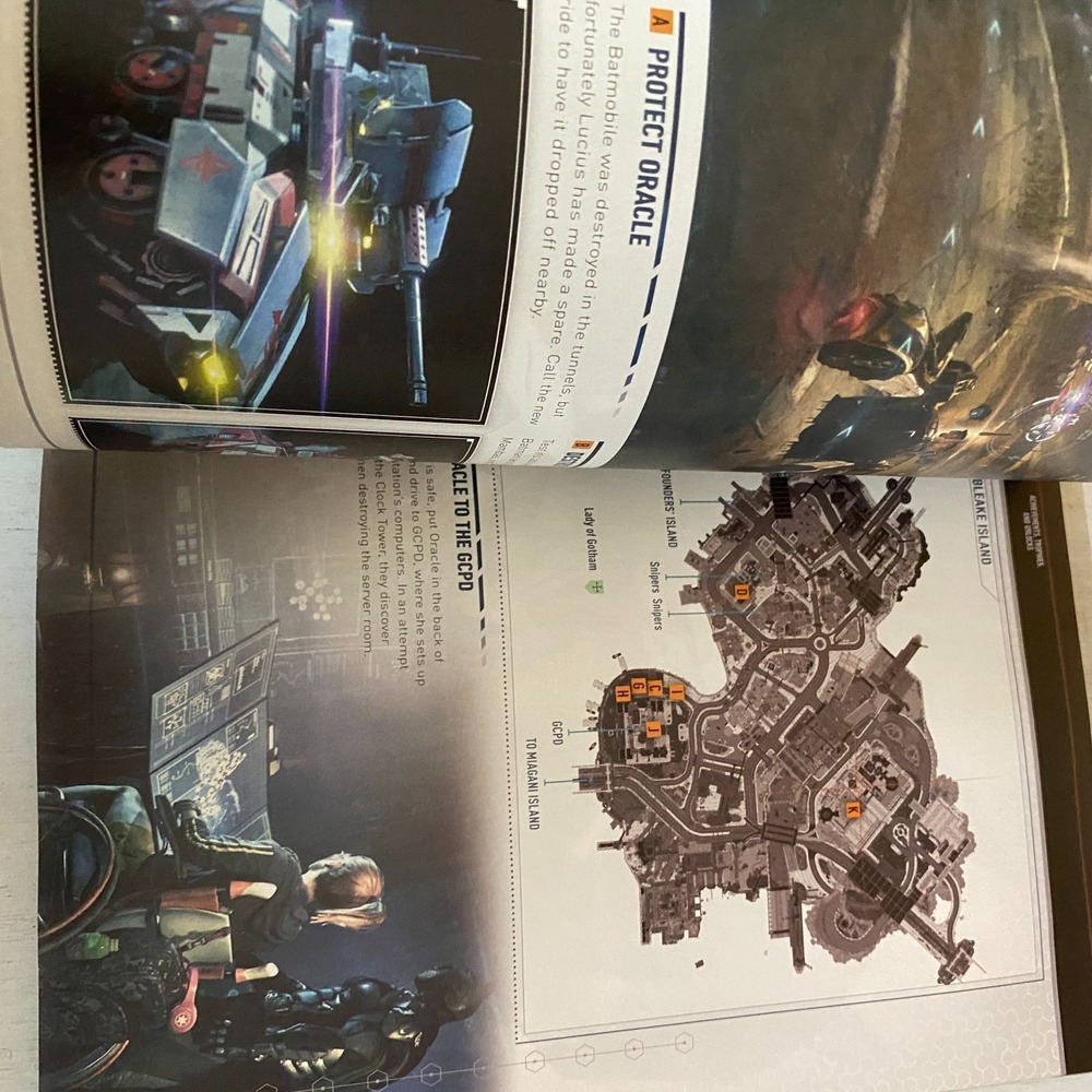 Batman: Arkham Knight Official Strategy‎ Guide by Brady Games - Picture 11 of 15